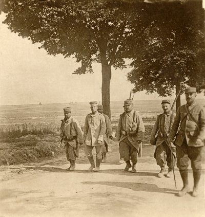 Elfogott német lövész, Champagne, Észak-Franciaország, c1914-c1918 alkotó: Unbekannt