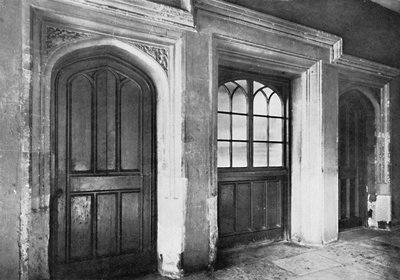 Charterhouse. A csarnok képernyő-átjárójából a konyhába és az irodákba vezető ajtók, 192 alkotó: Unbekannt