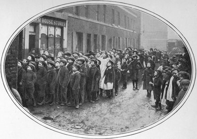 Ingyenes étkezésre váró gyerekek, London, 1900 1901 alkotó: Unbekannt