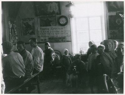 A mezőgazdaság kommunista kollektivizálása, Szovjetunió, 1930-as évek eleje alkotó: Unbekannt