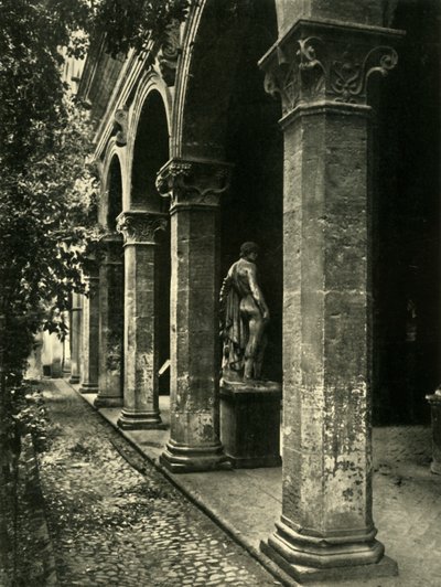 A Palazzetto Venezia udvara, Róma, Olaszország, 1908. alkotó: Unbekannt