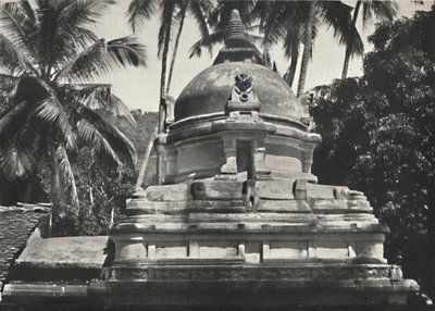 Dagoba a Kandy-i Szent Fog templomában, 1926 alkotó: Unbekannt