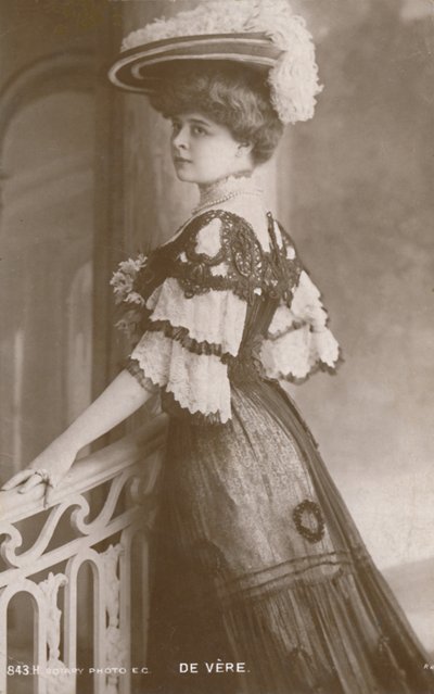 DeVere, 1879-1934, c1930. alkotó: Unbekannt