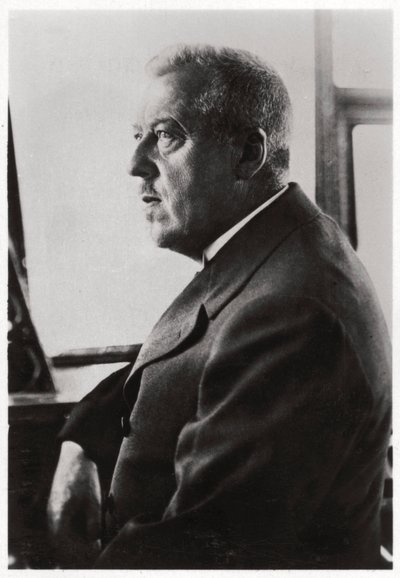 Dr. Hugo Eckener, a Zeppelin léghajó építésének vezetője, 1917-1933 1933 alkotó: Unbekannt
