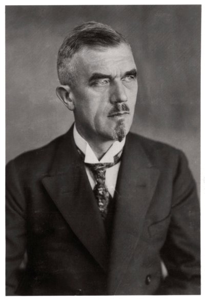 Dr. Ludwig Duerr, német léghajótervező, 1933. század vége vagy 20. század eleje alkotó: Unbekannt