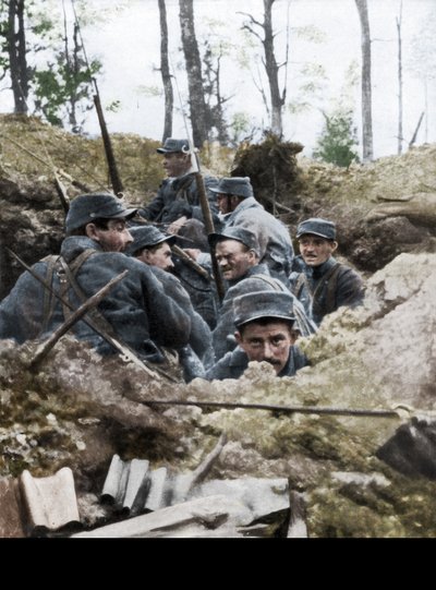 Francia csapatok a franciaországi Calonne árokrendszerében, 1915. július alkotó: Unbekannt