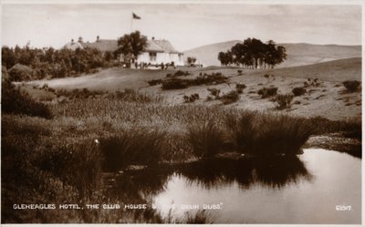 Gleneagles Hotel, The Club House & The Deuk Dubs, 1930 alkotó: Unbekannt