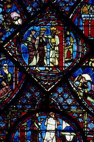 Gótikus építészet. Histoire de Charlemagne (részlet): Nagy Károly (742-814), amelyet I. Konstantin bizánci császár kapott. Az északi ambuláns ólomüveg, abszidiális. Chartres-i katedrális. alkotó: Unbekannt