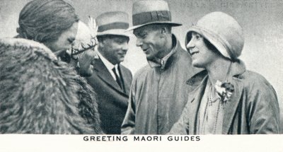 Maori útmutatók köszöntése, 1927 1937 alkotó: Unbekannt