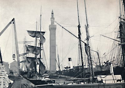 Grimsby – Kilátás a dokkra, a hidraulikus toronnyal, 1895 alkotó: Unbekannt