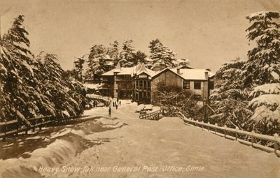 Erős havazás a General Post-Office közelében, Shimla, c1918-c1939. alkotó: Unbekannt