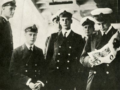 Őfelsége kadéttársai között ül, 1910-es évek, 1937. alkotó: Unbekannt