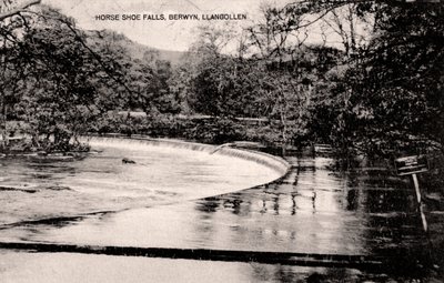 Horseshoe Falls a Dee folyón, Llangollen közelében, Walesben, XX. század eleje alkotó: Unbekannt