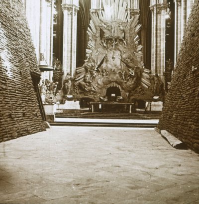 A katedrális belseje, Amiens, Észak-Franciaország, 1914-c1918 alkotó: Unbekannt