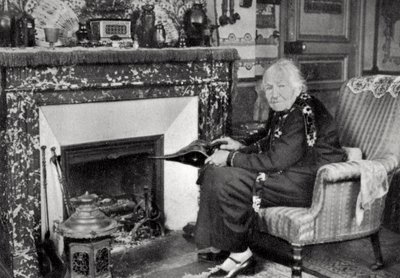 Juliette Adam francia író és feminista, 1929 alkotó: Unbekannt