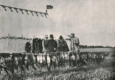VII. Edward király megvizsgálja a táskát a Sherborne Estate-en, 1902, 1910. alkotó: Unbekannt