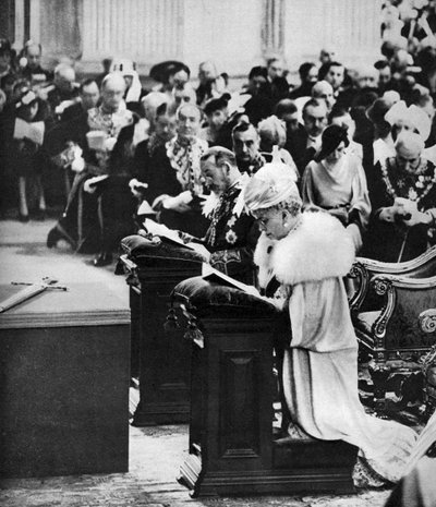 V. György király és Mária királyné a Szent Pál-székesegyházban, ezüst jubileumi hálaadó istentisztelet, 1935 alkotó: Unbekannt