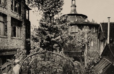 A kaptár, Montparnasse, 1920-as évek. alkotó: Unbekannt