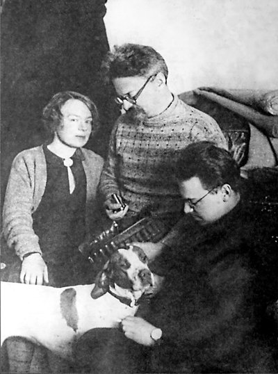 Leon Trockij és családja, Alma Ata, Szovjetunió, 1928 alkotó: Unbekannt