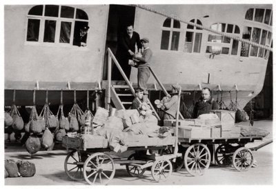 Rakodási rendelkezések, Zeppelin LZ 127 Graf Zeppelin, 1933 alkotó: Unbekannt