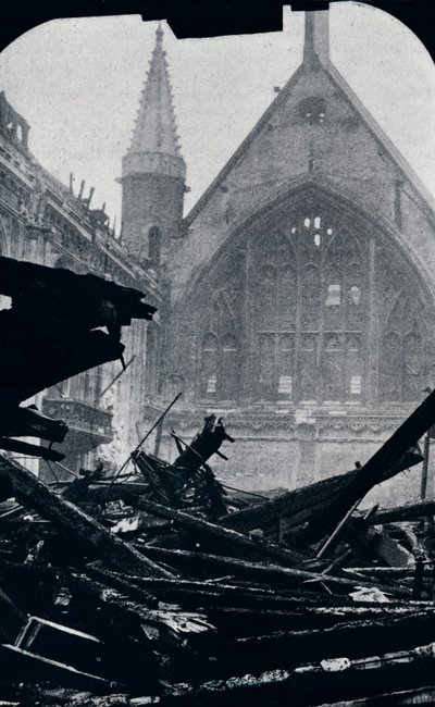 A londoni Guildhall az 1940. december 29-i tűzvész után alkotó: Unbekannt