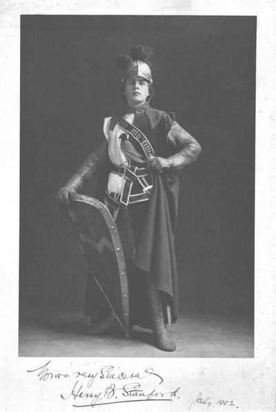 Páncélruhát viselő férfi, 1902. alkotó: Unbekannt