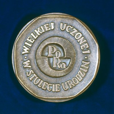 Marie Sklodowska Curie lengyel származású francia fizikus emlékérem, 1967 alkotó: Unbekannt