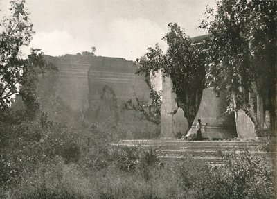 Meingoon Pagoda és Nagy Harang, 1900. alkotó: Unbekannt