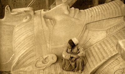 Memphis – II. Ramszesz-szobor feje, 1918-c1939. alkotó: Unbekannt