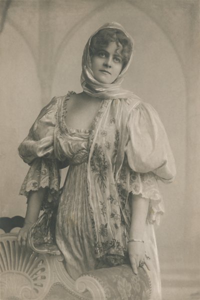 Miss Marie Studholme, 1872-1930, c1930. alkotó: Unbekannt