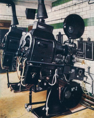 Modern mozikezelő doboz, 1938 alkotó: Unbekannt