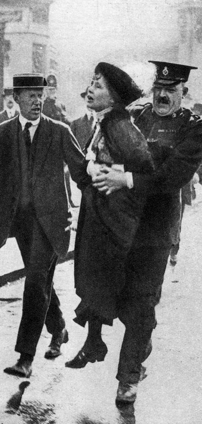 Pankhurst asszony, letartóztatták a Buckingham-palota előtt, London, 1914, 1935 alkotó: Unbekannt