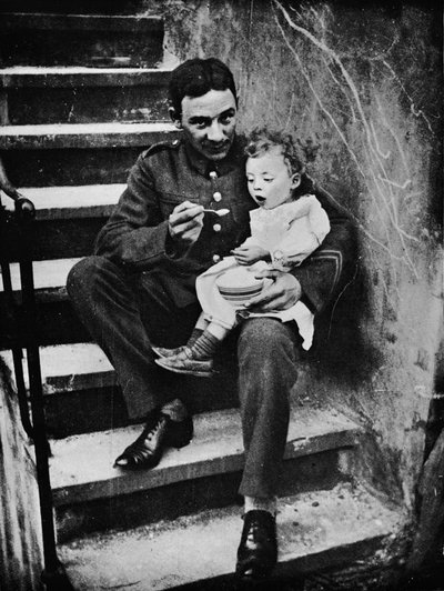 Az új hadsereg egyike, aki hasznossá tette magát 1915-ben alkotó: Unbekannt