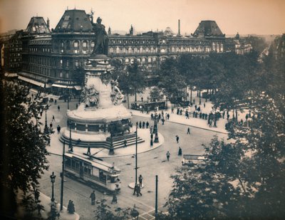Párizs. - Köztársaság tér. -LL, c1910. alkotó: Unbekannt