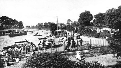 Parkers Ferry, Surbiton, 1909 alkotó: Unbekannt