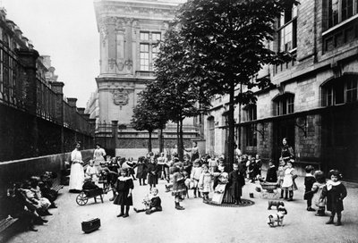 Fénykép gyerekekről az iskolában a párizsi kommün idején, 1871 alkotó: Unbekannt