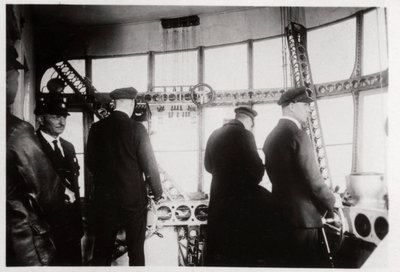 Pilótafülke, Zeppelin LZ 127 Graf Zeppelin, 1933 alkotó: Unbekannt