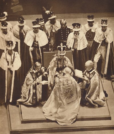 Primate Kneels at the Kings Knees, 1937. május 12 alkotó: Unbekannt