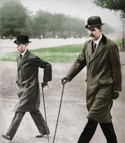 Edward herceg sétál HP Hansell úrral, tanárával a franciaországi Auteuilben, 1912-ben, 1936-ban. alkotó: Unbekannt