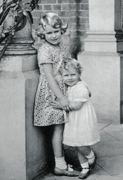 Erzsébet és Margaret Rose hercegnők, 1932, 1937 alkotó: Unbekannt