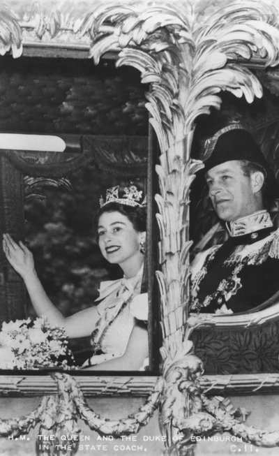 II. Erzsébet királynő és Edinburgh hercege az állami edzőben, The Coronation, 1953. június 2. alkotó: Unbekannt