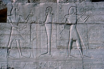 Dombormű II. Ramszesz Ptah előtt, a Ramszeum, II. Ramszesz temploma, Luxor, Egyiptom, ie 1250 körül alkotó: Unbekannt
