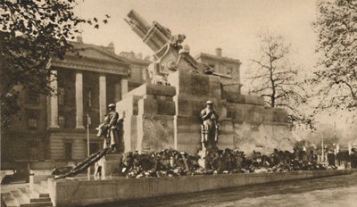 Egy nagy vitát kiváltó 9 hüvelykes tarack ábrázolása Stone-ban, 1935. alkotó: Unbekannt