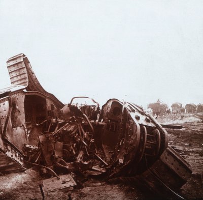Feltépett tank, Champagne, Észak-Franciaország, c1914-c1918 alkotó: Unbekannt