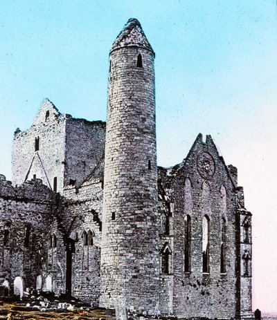 Ruins on the Rock of Cashel Co., Tipperary, 1910 alkotó: Unbekannt