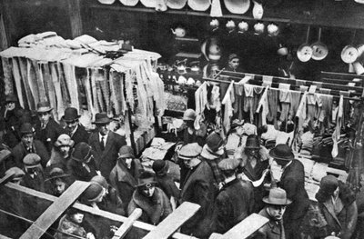 Szombaton a Berwick Street Marketen, Soho, London, 1926-1927 alkotó: Unbekannt