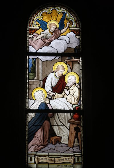 Ólomüveg a Notre Dame du Rosaire katolikus templomban: Szent József, a halál védőszentje, Saint-Ouen, Franciaország alkotó: Unbekannt