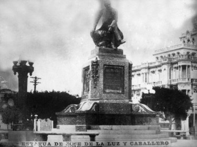 Don Jose de la Luz Caballero szobra, 1912, 1920-as évek alkotó: Unbekannt