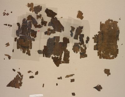 Taqueté töredékek szárnyas oroszlánokkal gömbölydedben, 899-1160. alkotó: Unbekannt
