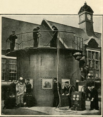 A búvártartály Portsmouthban, ahol búvárokat képeznek, 1901. alkotó: Unbekannt